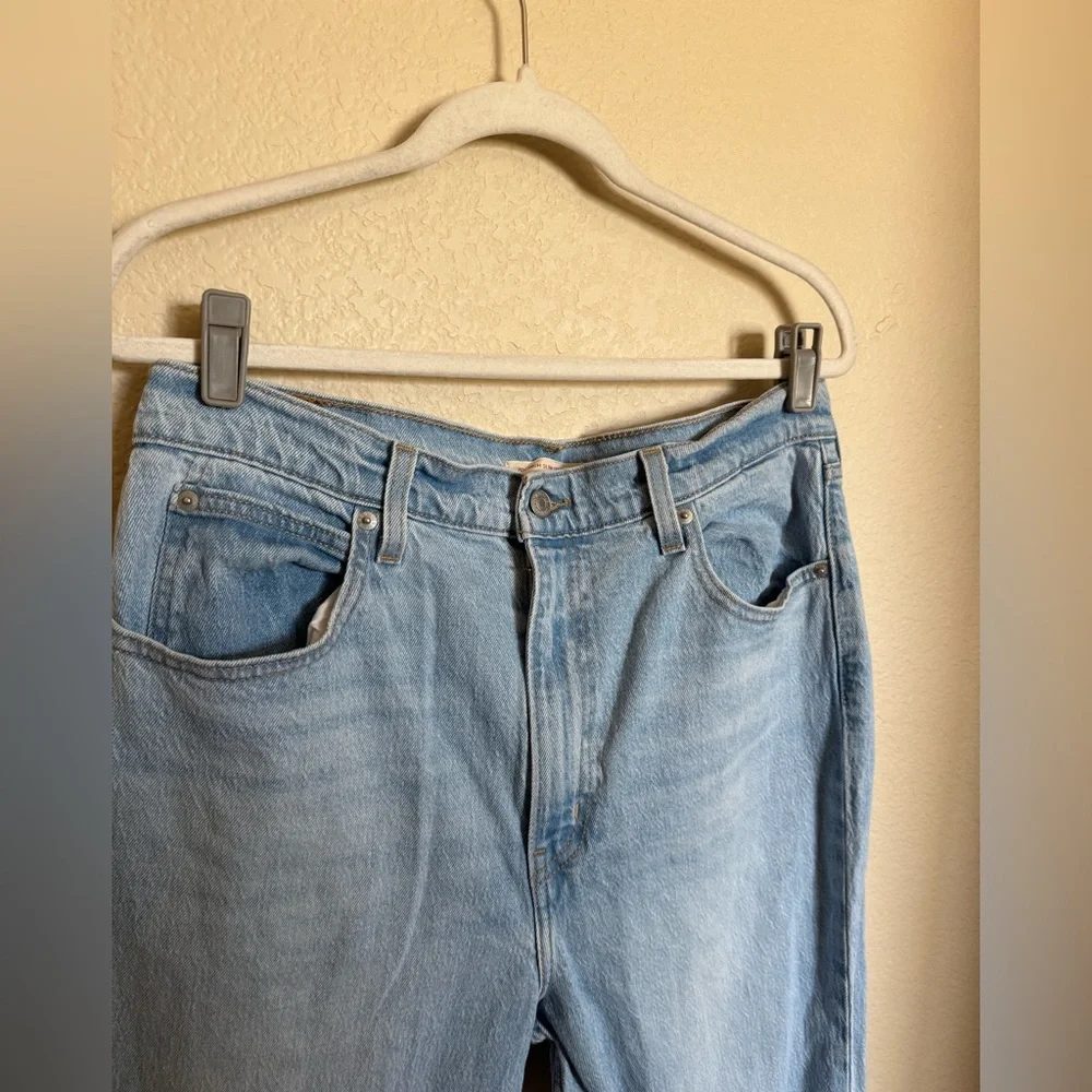 Levi's 70s high slim straight light‎ jeans size 32 light wash - Picture 4 of 9